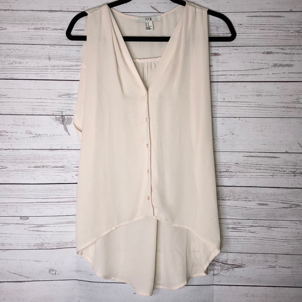 XXI brand sleeveless blouse